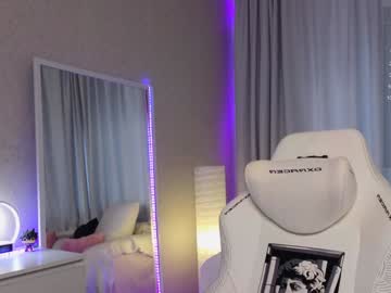 girl
        vonnalein cam image #4582037