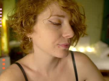 girl
        _the_sun_ cam image #5472966