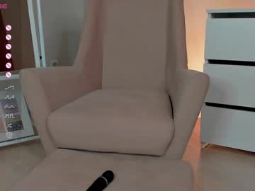 girl
        mariemelons cam image #3716088