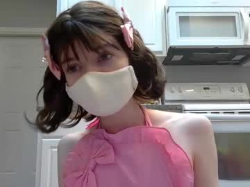 girl
        little_bella_bunny cam image #4980686