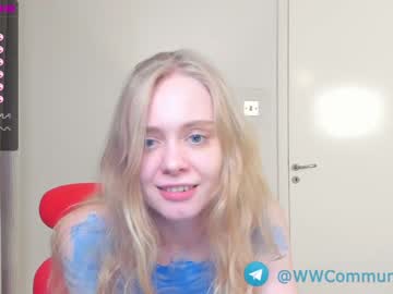 girl
        stacy_pugacheva cam image #973927