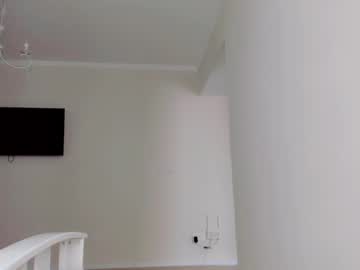 girl
        welcomb cam image #4733931