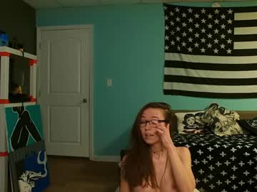 girl
        anabelleleigh cam image #6302032