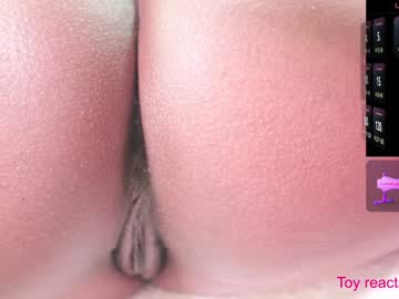 girl
        lusciouslipsxx cam image #5828158