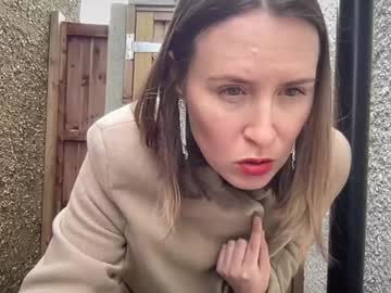 girl
        eatmypie69 cam image #6408313