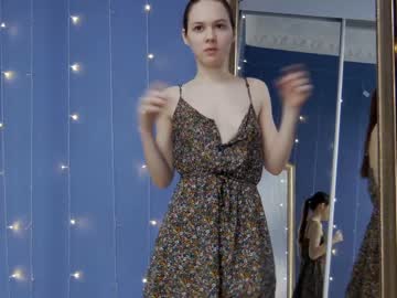 girl
        kriskras__ cam image #1036251