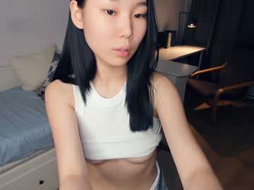 girl
        darinaweis cam image #6047073