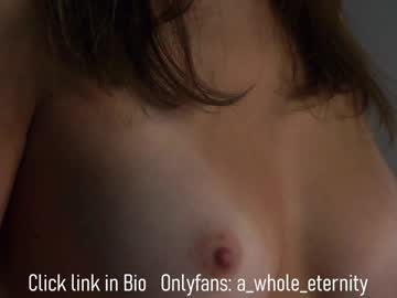 girl
        a_whole_eternity cam image #6826147