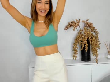 girl
        finestchantilly cam image #830089