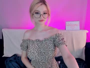 girl
        grace_smit cam image #3865226