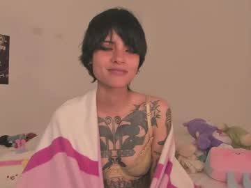 girl
        alone_together_ cam image #5590829