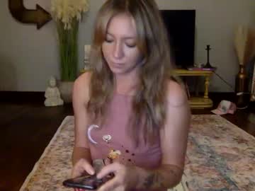 girl
        xlacyy cam image #4854006