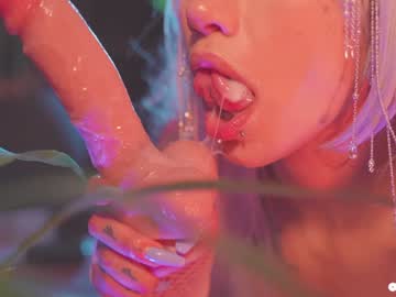 girl
        kittymolly_ cam image #4940467