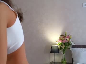girl
        tadammary cam image #3490756