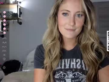 girl
        sultrysnow69 cam image #2270762