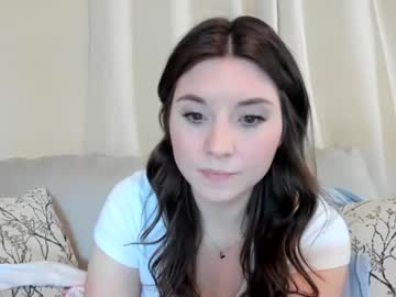 girl
        taymade1991 cam image #406507