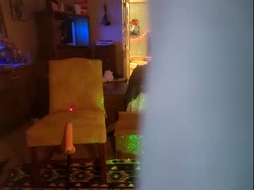 girl
        ariesangel_85 cam image #194119