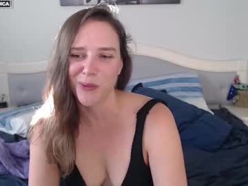 girl
        bluexstacey cam image #6551061
