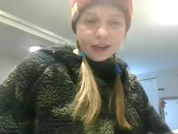 girl
        nutttrition cam image #999002
