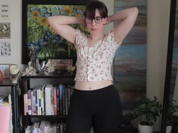 girl
        ellynaomi cam image #1116034