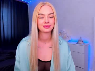 girl
        8a8y_nura cam image #1048777