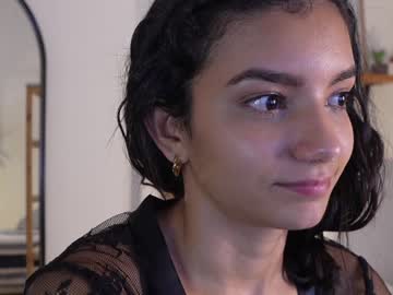 girl
        urcutelinda cam image #3753963