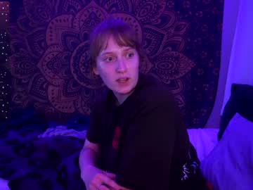 girl
        laylas_universe cam image #5235333