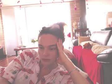 girl
        kendalltyler cam image #4936313