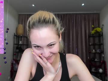 girl
        angelochek_ cam image #547805