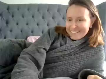 girl
        eatmypie69 cam image #2703062