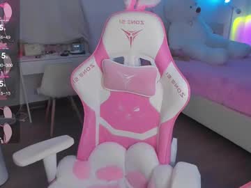 girl
        mollymurrrr cam image #6592327