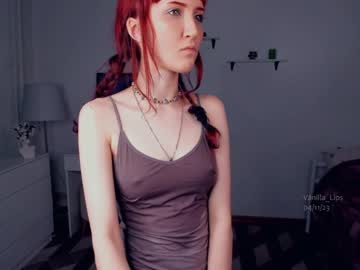 girl
        vanilla_lips cam image #2778302