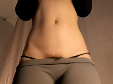 girl
        hee_jeen cam image #6216821
