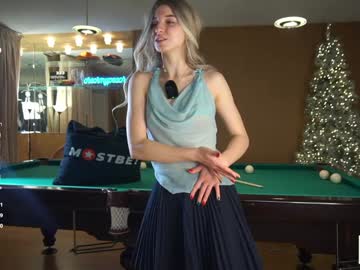 girl
        checkmypeach cam image #5837300