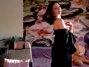 girl
        jennycutey cam image #164519