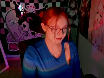 girl
        margaret_red cam image #5403203
