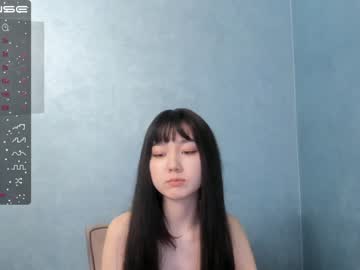 girl
        chanlia cam image #670090