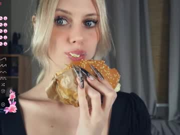 girl
        audreycarvin cam image #6611294