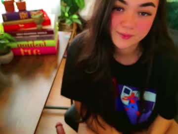 girl
        annatigarr cam image #5021569