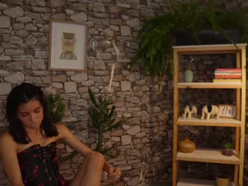 girl
        urcutelinda cam image #5124310