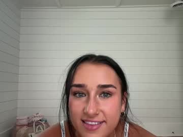 girl
        adorablair cam image #5130990