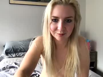 girl
        littlelanaxo cam image #3688577