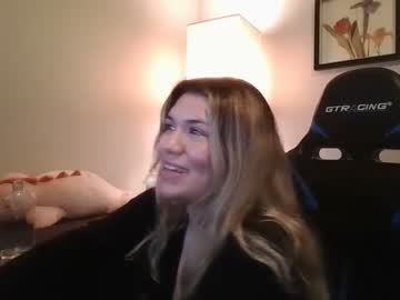 girl
        virgngirl cam image #3791633