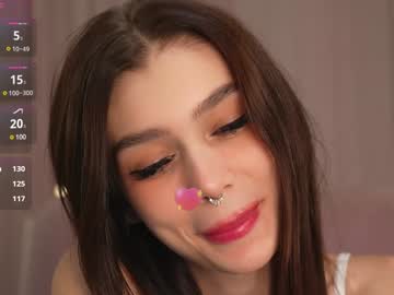 girl
        karina_amiri cam image #5402588
