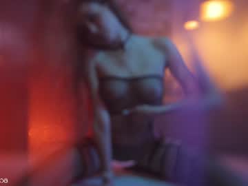 girl
        lettymoa cam image #6319973