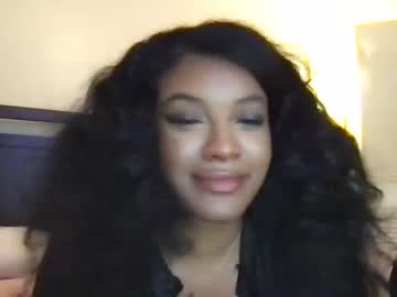 girl
        bailyheaven cam image #1235045