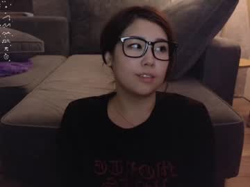 girl
        kimi_kay cam image #3484850
