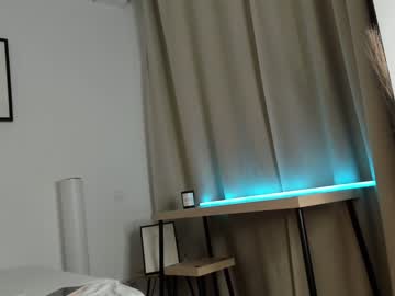 girl
        hell_lo cam image #3831838