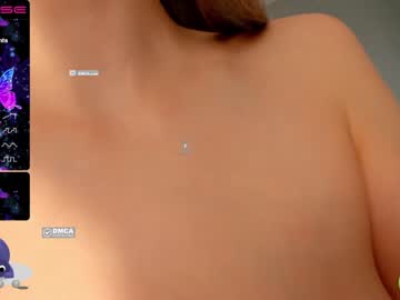 girl
        keizzzy cam image #401414