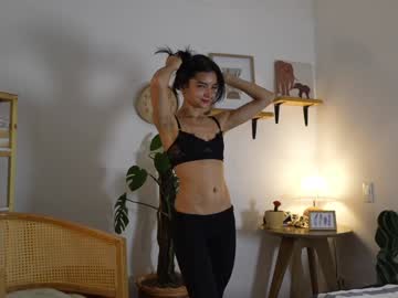 girl
        urcutelinda cam image #4766395